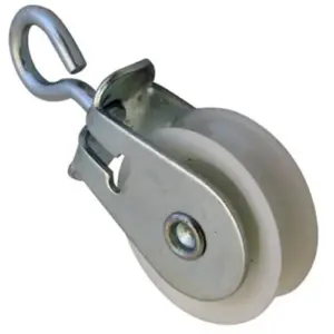 Ролка пластмасова с кука 1-3/4"